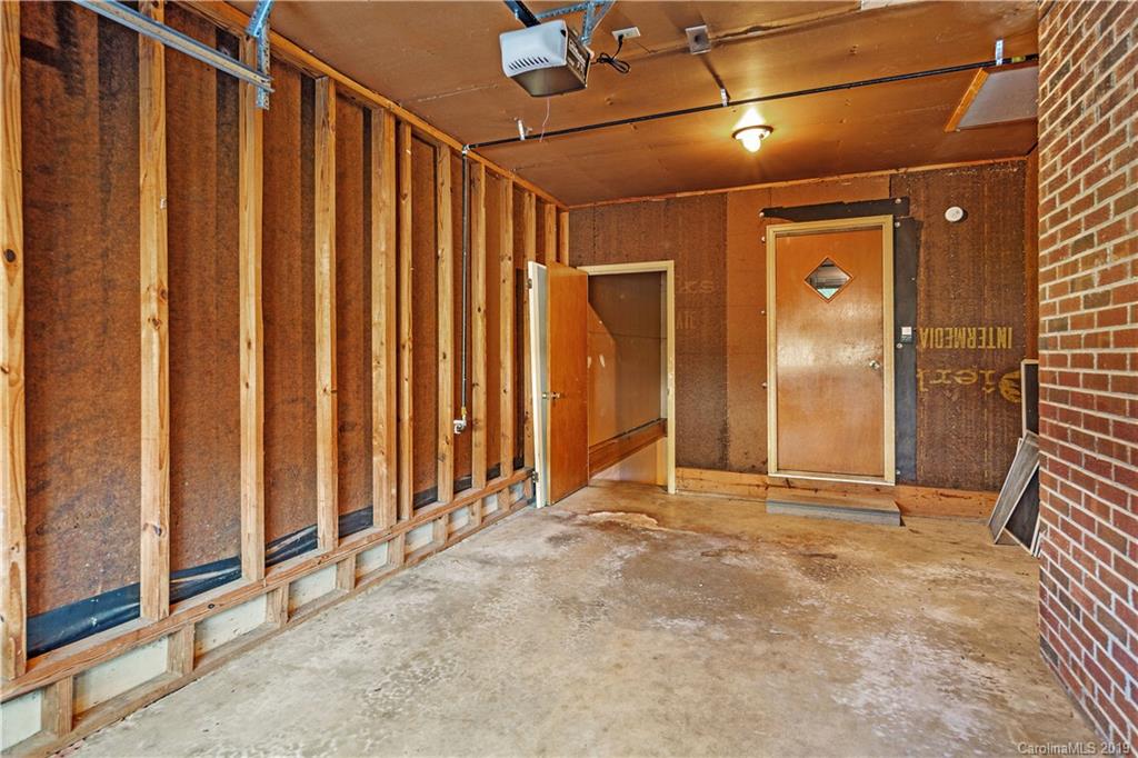 123 Wyoming Road Asheville NC 28803