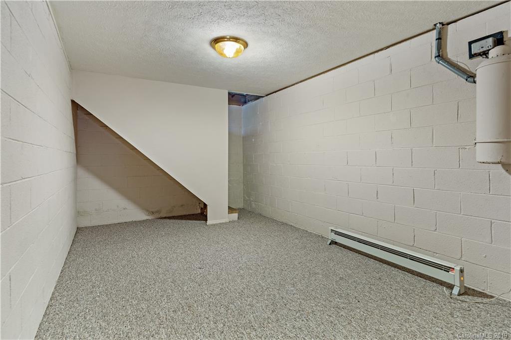 123 Wyoming Road Asheville NC 28803