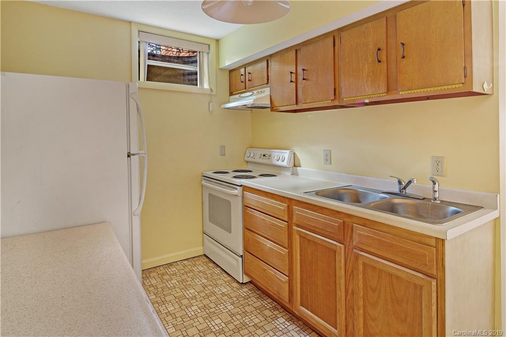 123 Wyoming Road Asheville NC 28803