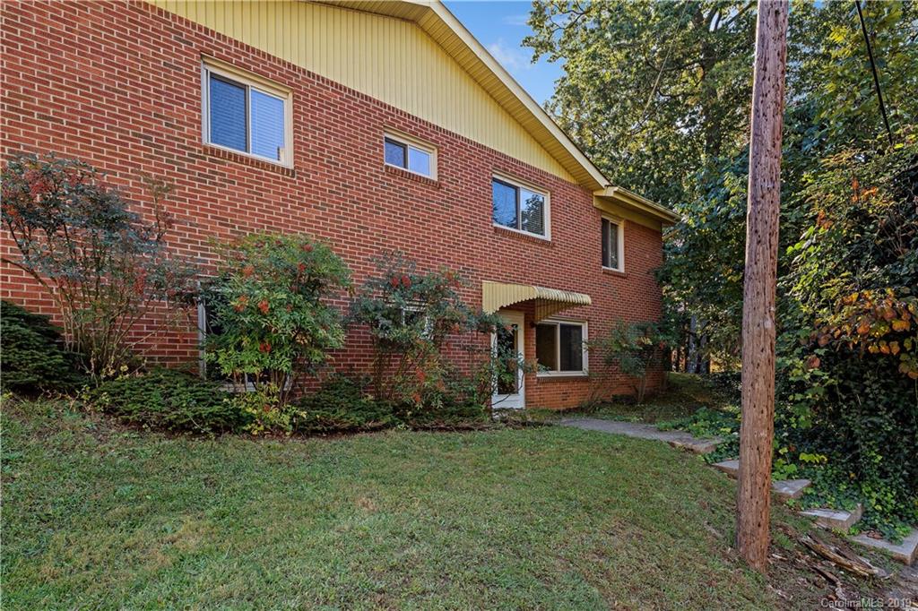 123 Wyoming Road Asheville NC 28803