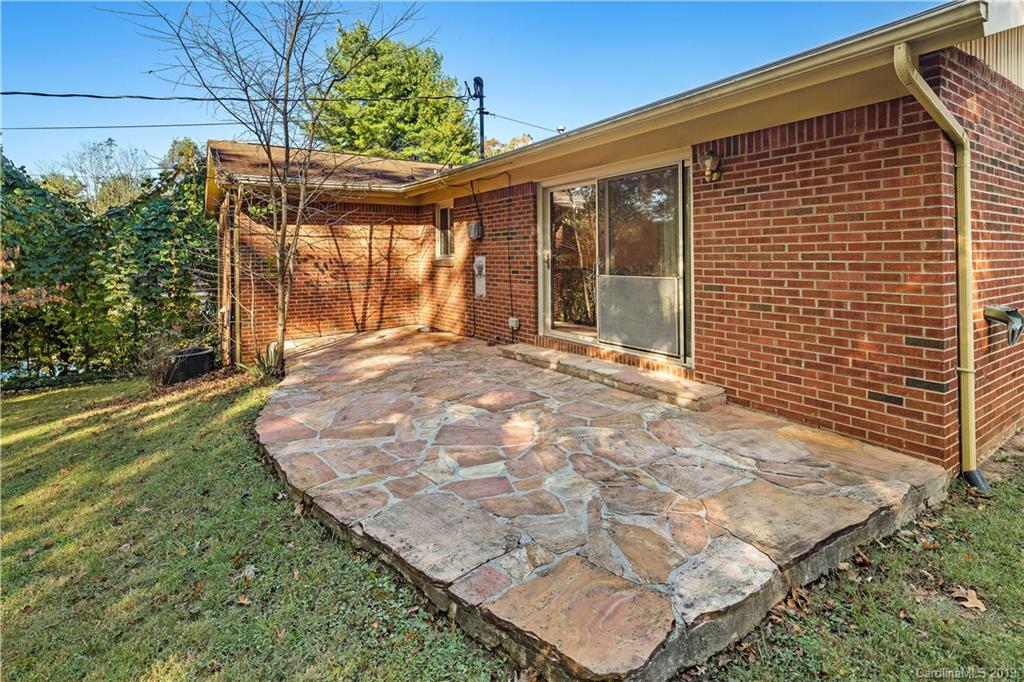 123 Wyoming Road Asheville NC 28803