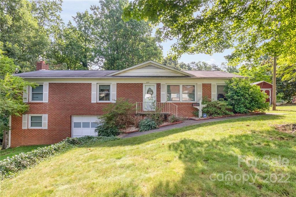 425 32nd Street SW Hickory NC 28602