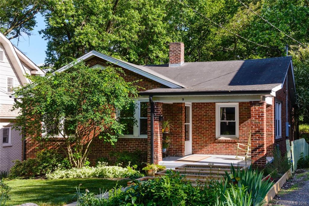 9 Brucemont Circle Asheville NC 28806