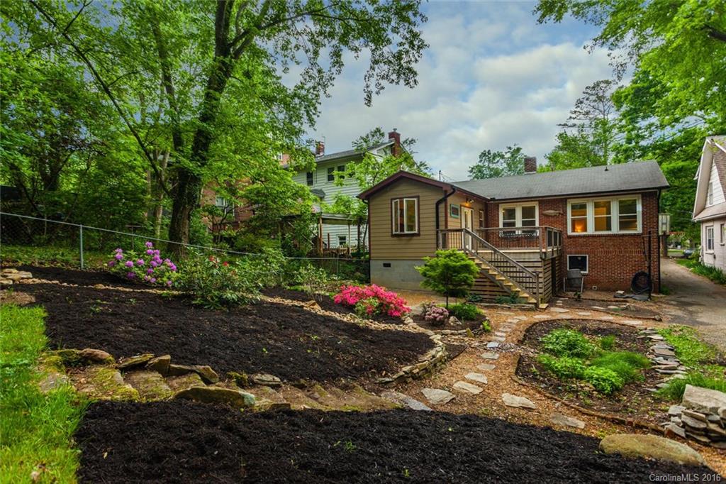 9 Brucemont Circle Asheville NC 28806
