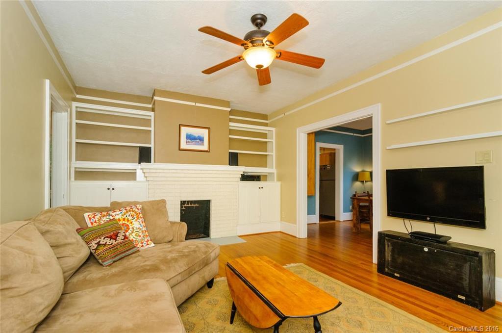 9 Brucemont Circle Asheville NC 28806