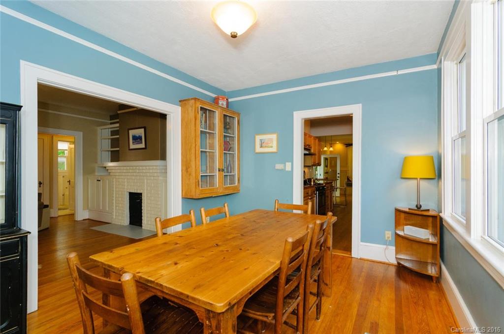 9 Brucemont Circle Asheville NC 28806