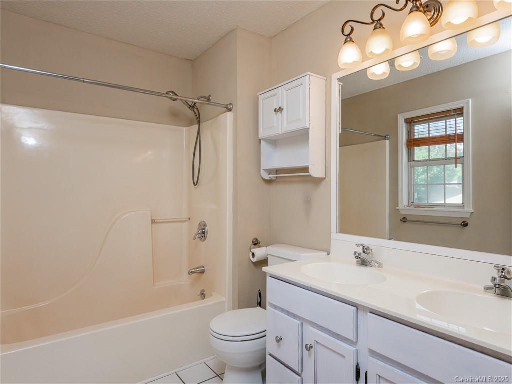 123 Forest Lake Drive Asheville NC 28803