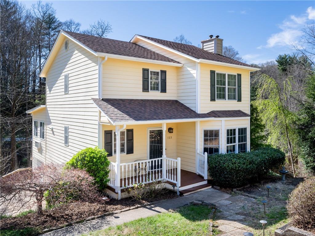 123 Forest Lake Drive Asheville NC 28803