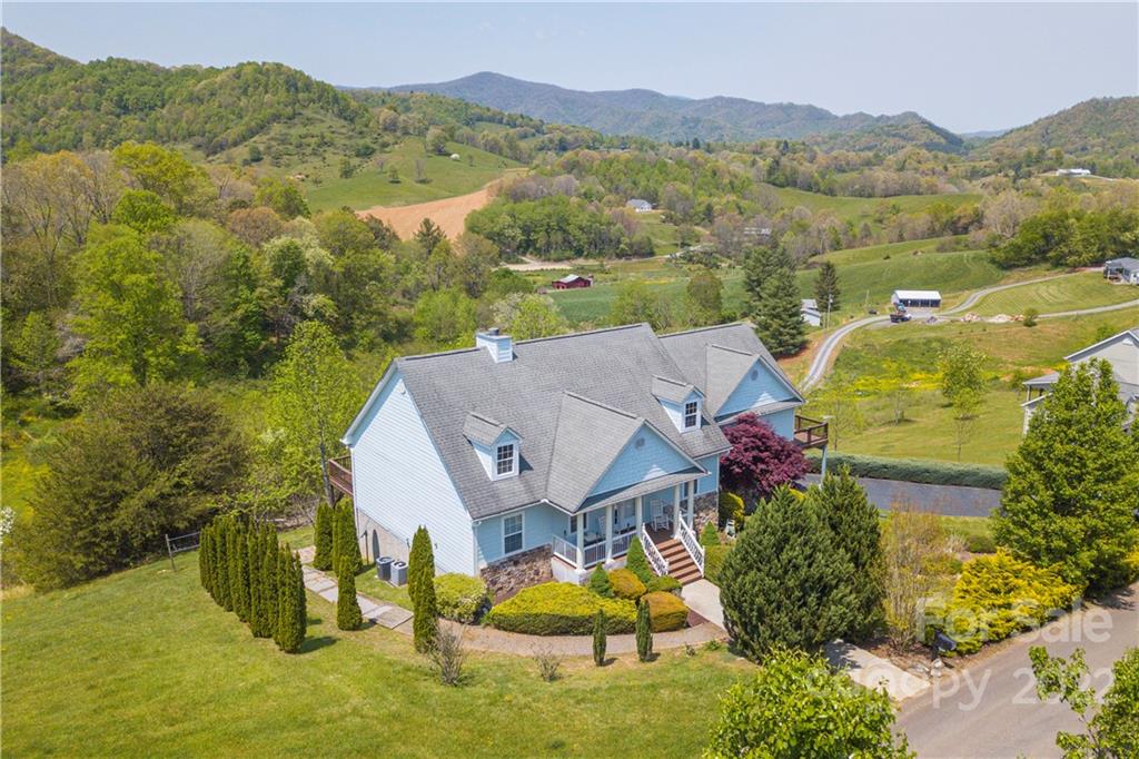 412 Everview Lane Waynesville NC 28785