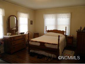 227 Westwood Place Asheville NC 28806
