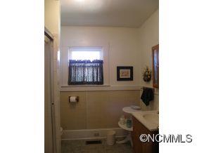 227 Westwood Place Asheville NC 28806