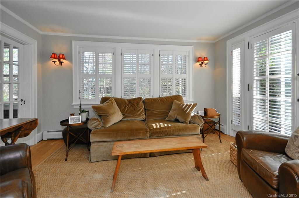 1 Lone Pine Road Asheville NC 28803