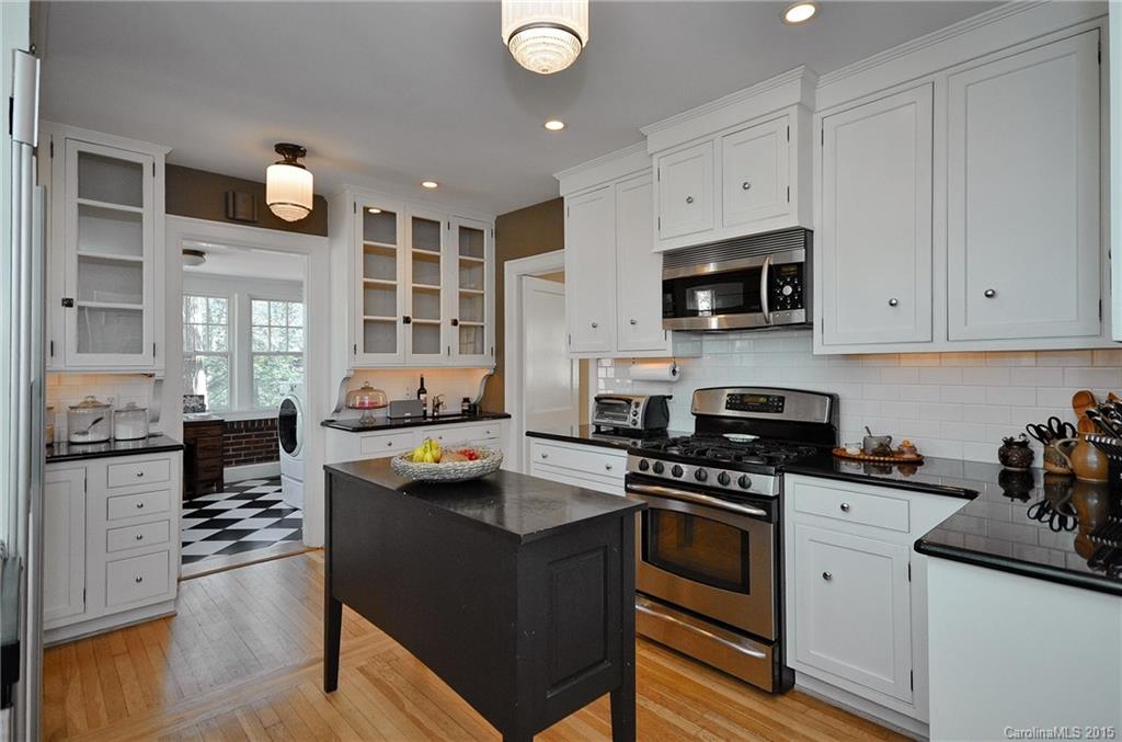 1 Lone Pine Road Asheville NC 28803