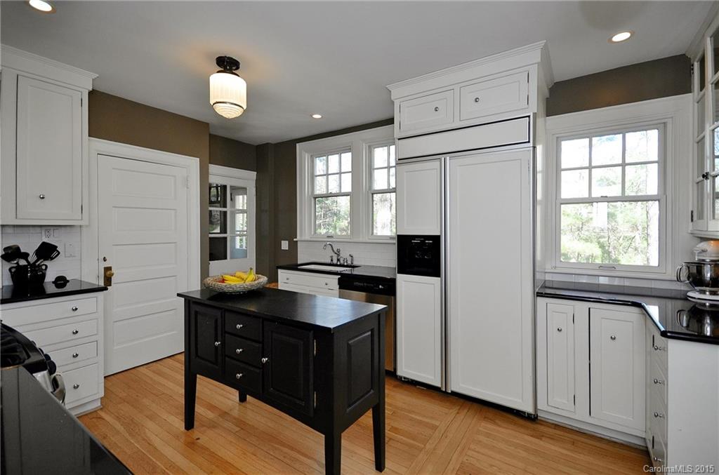 1 Lone Pine Road Asheville NC 28803