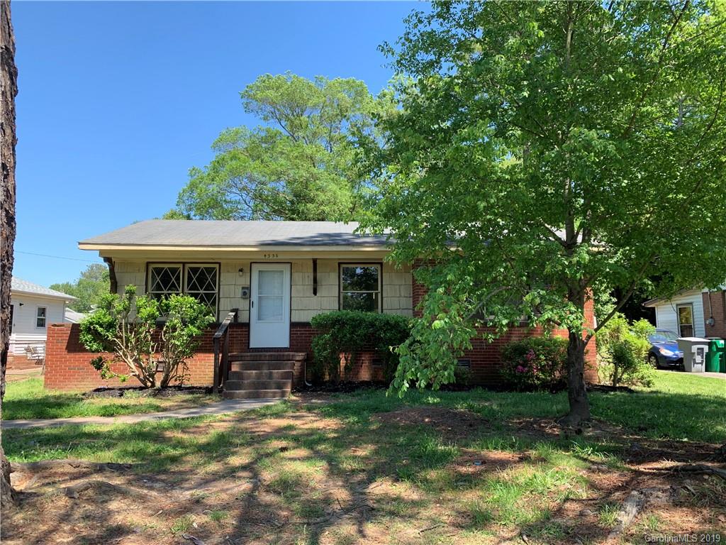 4336 Knollcrest Drive Charlotte NC 28208