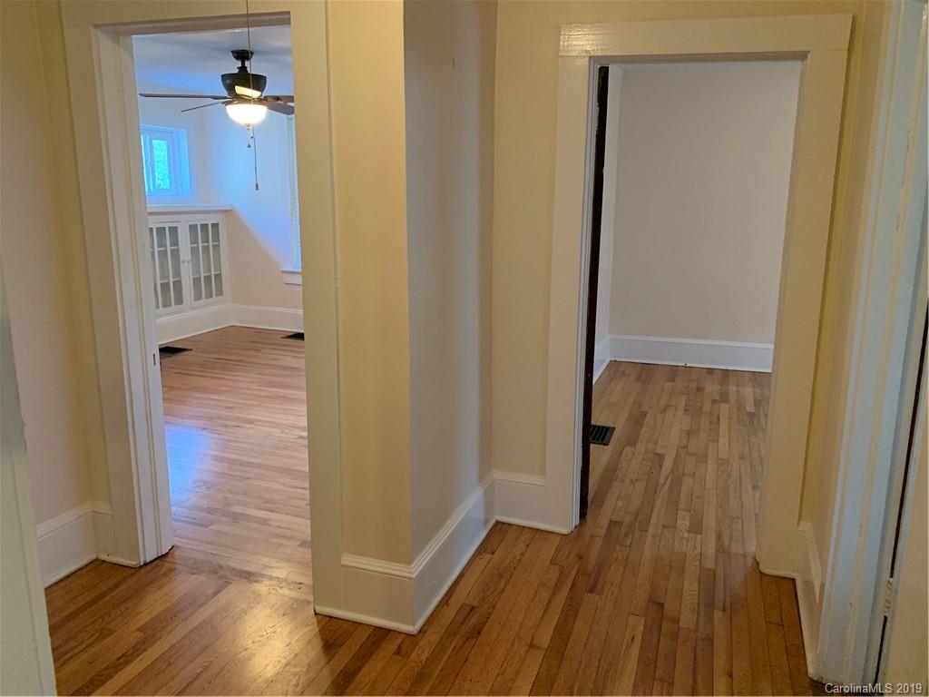 19 Oteen Park Place Asheville NC 28805