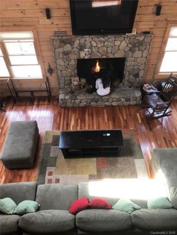 87 Ali Avenue Bakersville NC 28705