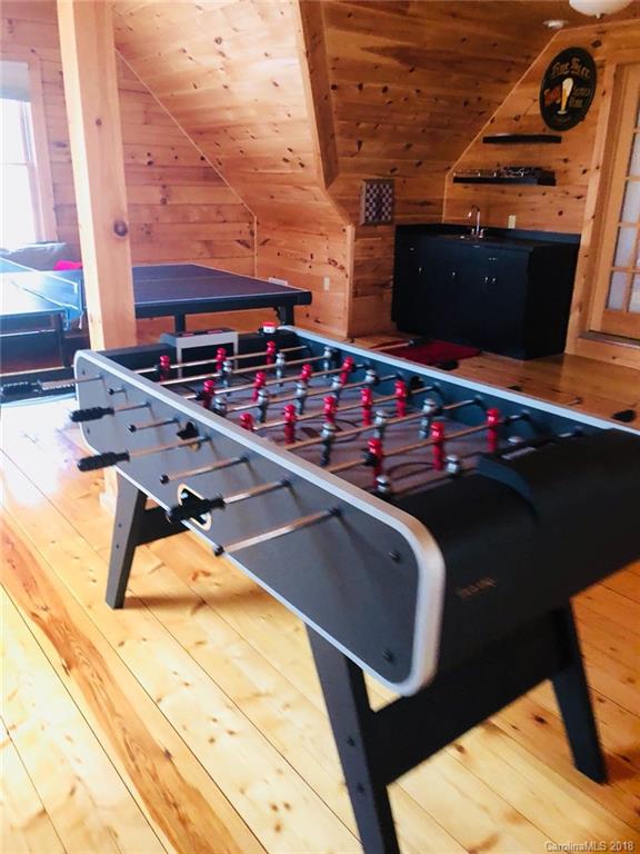 87 Ali Avenue Bakersville NC 28705