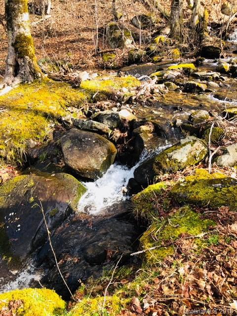 87 Ali Avenue Bakersville NC 28705