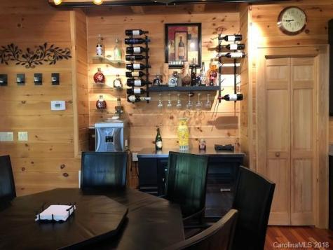 87 Ali Avenue Bakersville NC 28705