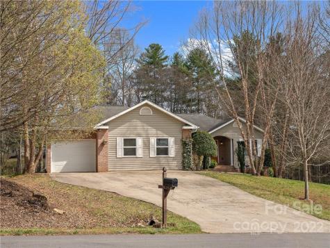 564 Brook Knoll Circle Weaverville NC 28787