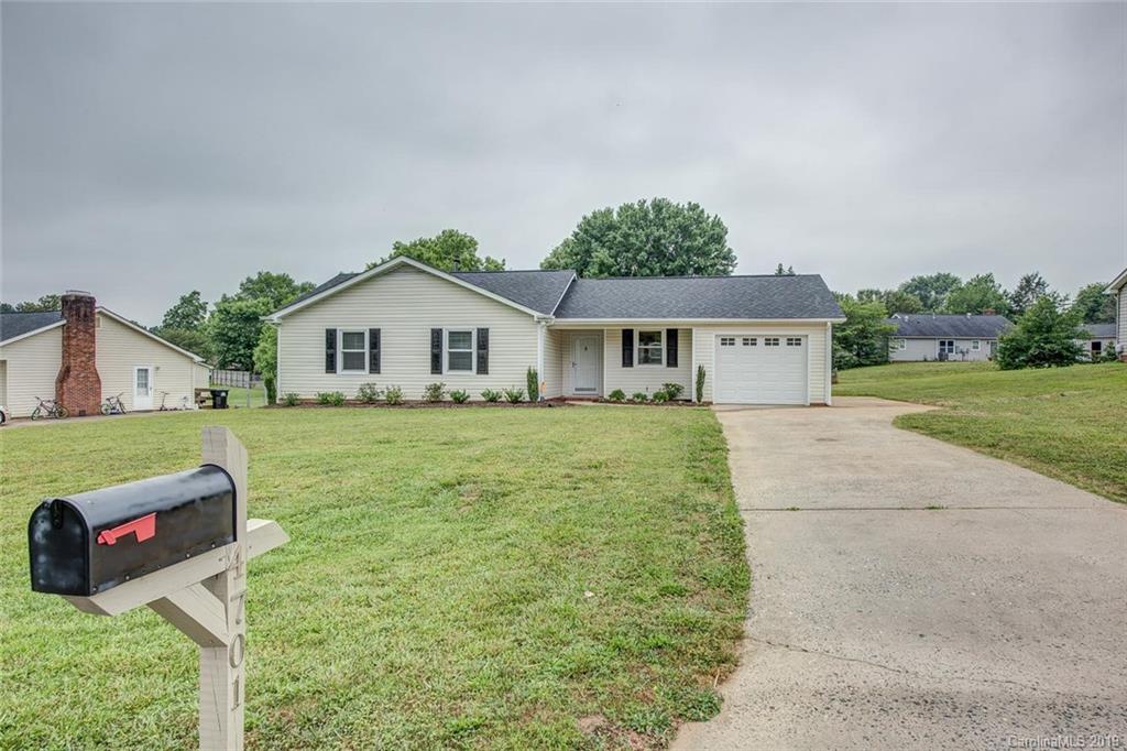 4701 Country Meadows Drive Gastonia NC 28056