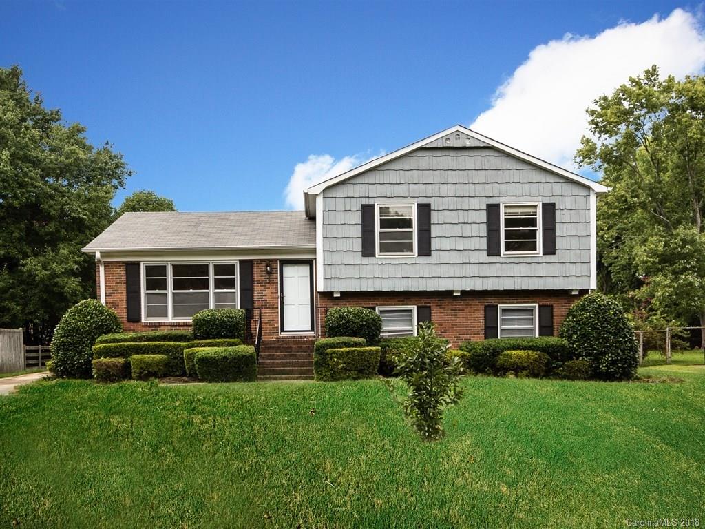 6018 Powder Horn Road Charlotte NC 28212