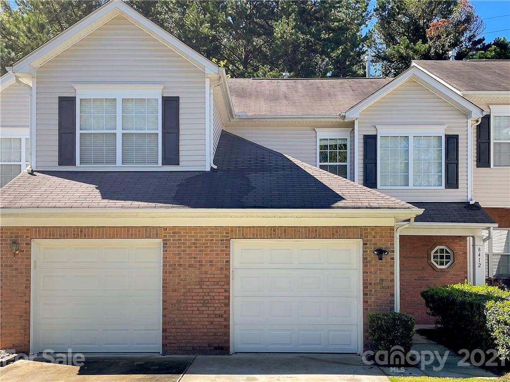 8412 Carolina Lily Lane Charlotte NC 28262