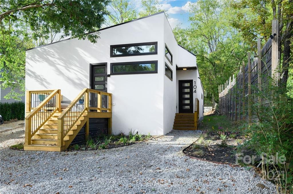 104 Woodrow Avenue Asheville NC 28801