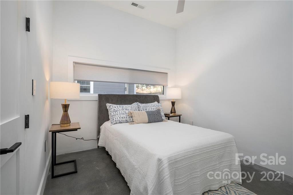 104 Woodrow Avenue Asheville NC 28801