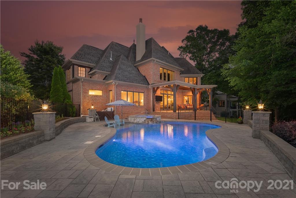 2463 Mountain Park Drive Charlotte NC 28214
