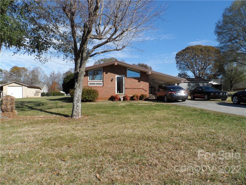 1936 Sigmon Dairy Road Newton NC 28658