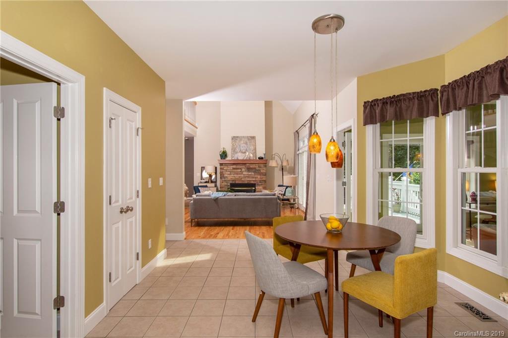 20 Hillcrest Drive Weaverville NC 28787