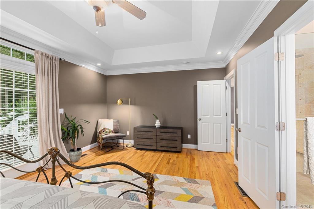 20 Hillcrest Drive Weaverville NC 28787