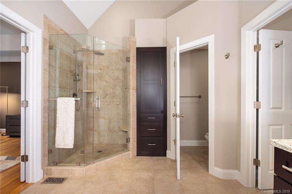 20 Hillcrest Drive Weaverville NC 28787