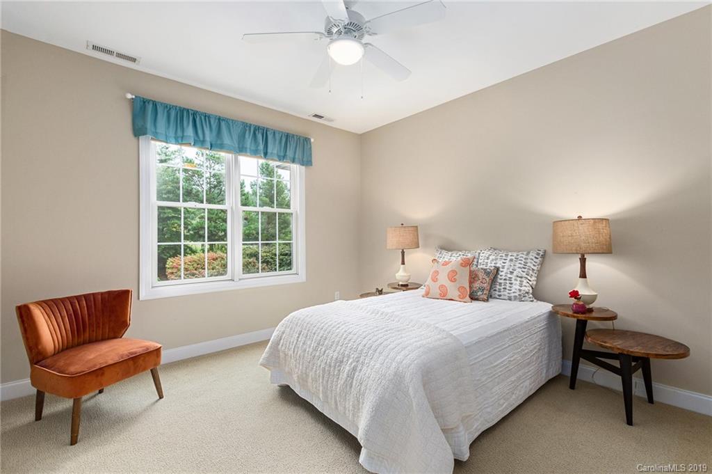 20 Hillcrest Drive Weaverville NC 28787