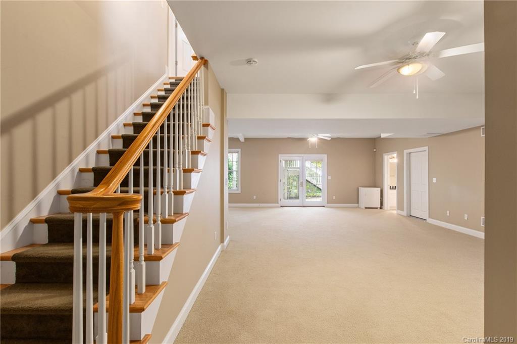 20 Hillcrest Drive Weaverville NC 28787
