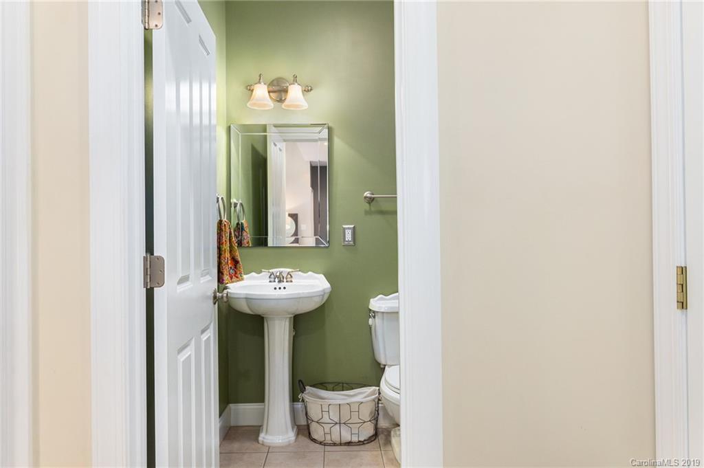 20 Hillcrest Drive Weaverville NC 28787