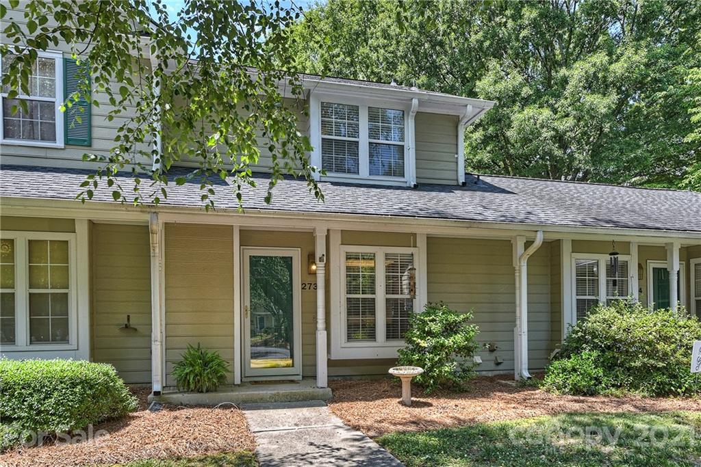 2736 Tiergarten Lane Charlotte NC 28210