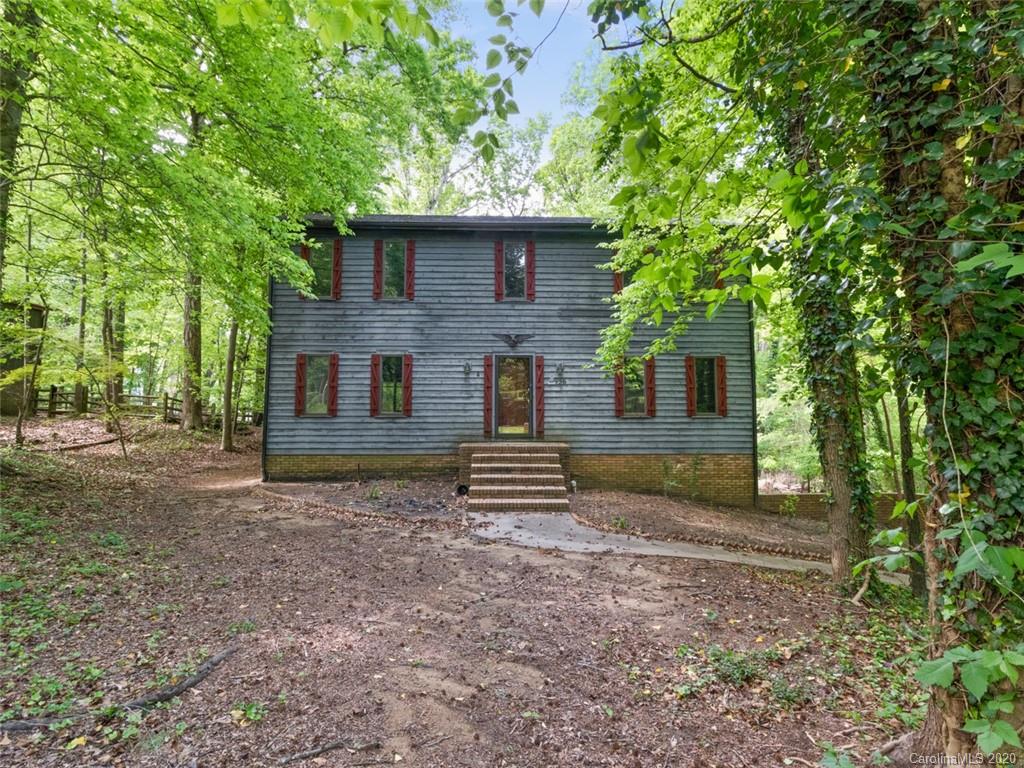 936 Autumnwood Lane Charlotte NC 28213