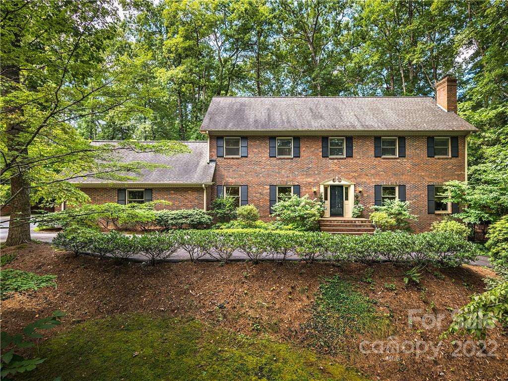 3 Stuyvesant Crescent Asheville NC 28803