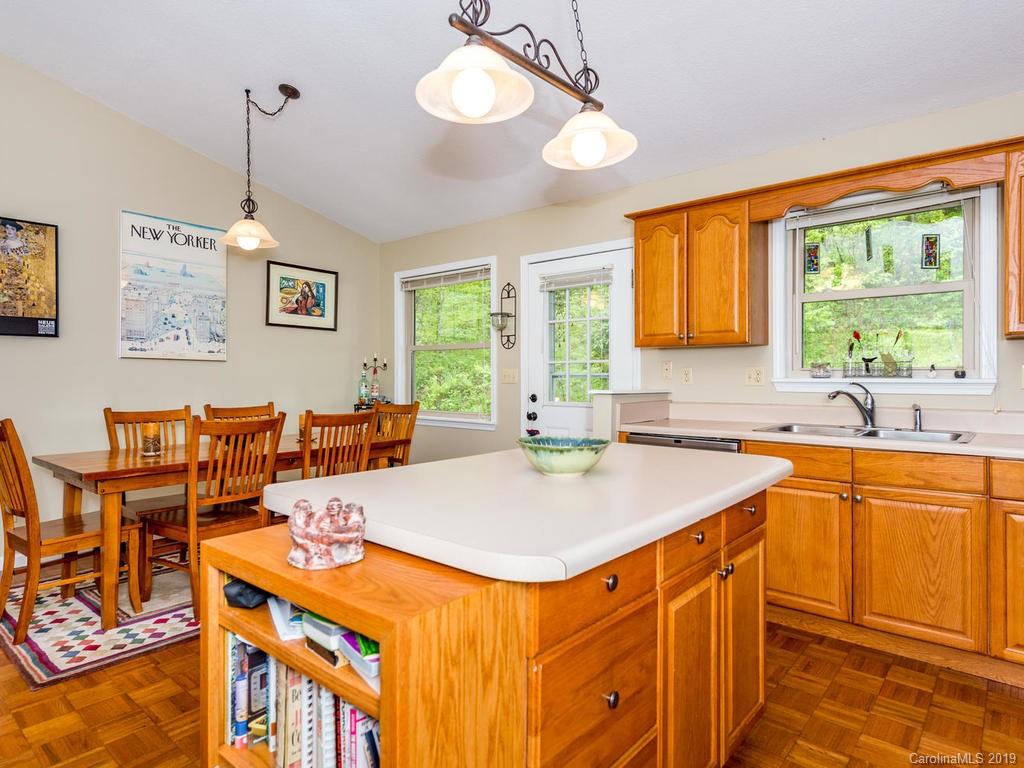 720 Flat Top Mountain Road Fairview NC 28730