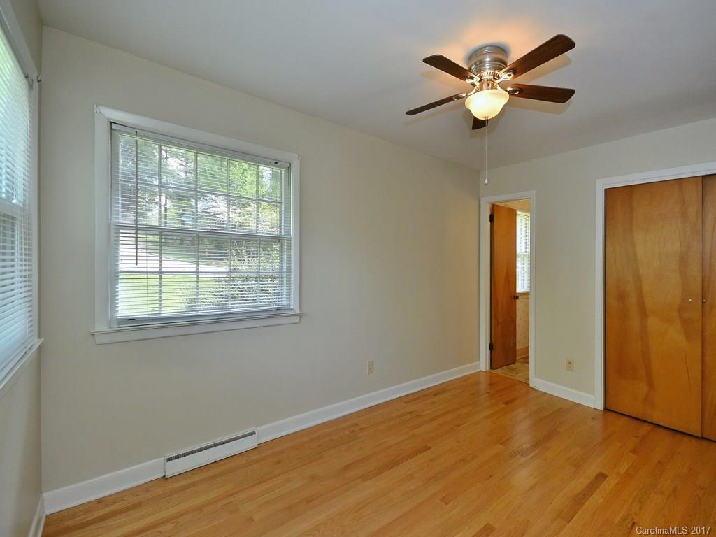 54 Pinehurst Road Asheville NC 28805
