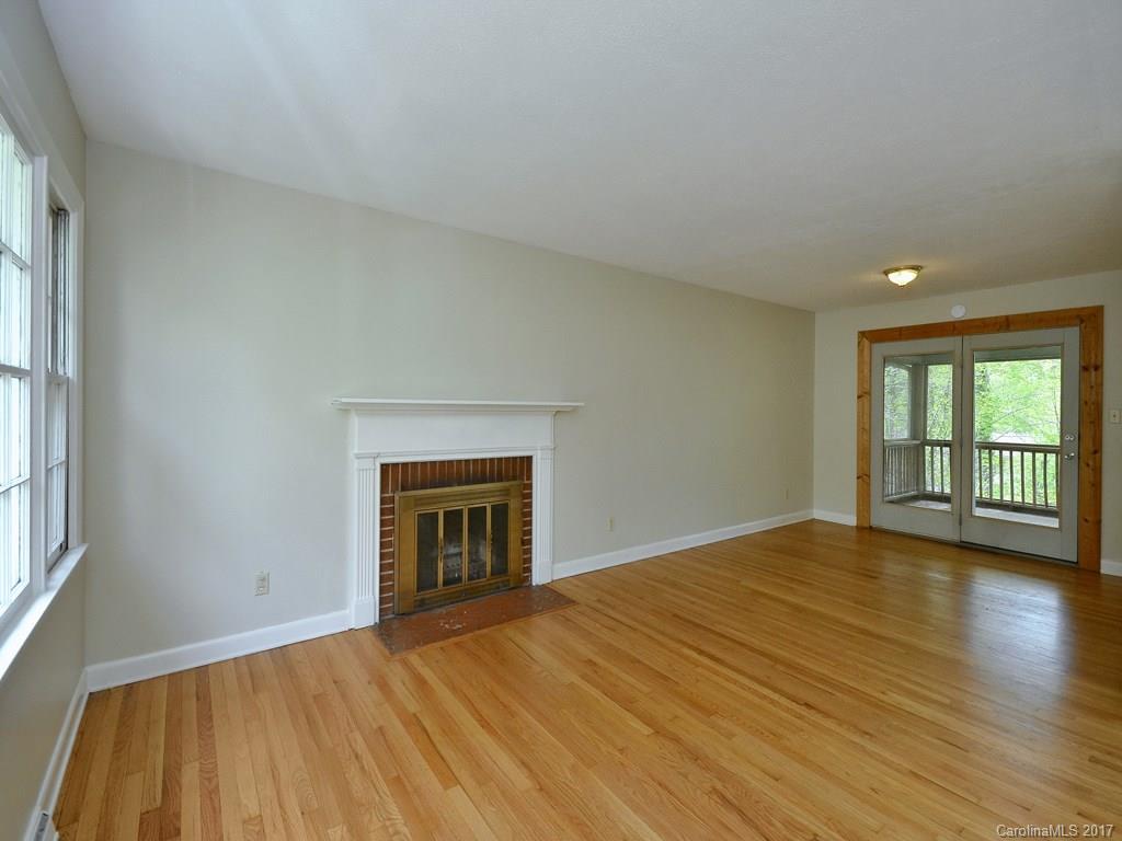 54 Pinehurst Road Asheville NC 28805