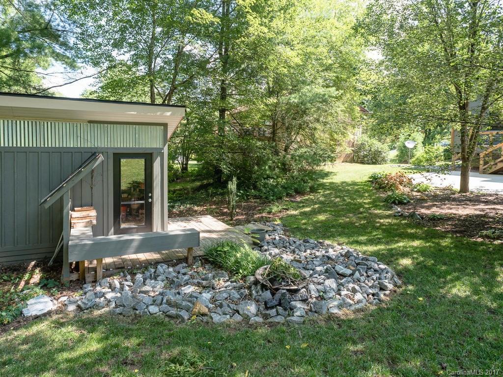23 Pine Spring Drive Asheville NC 28805