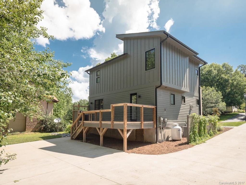 23 Pine Spring Drive Asheville NC 28805