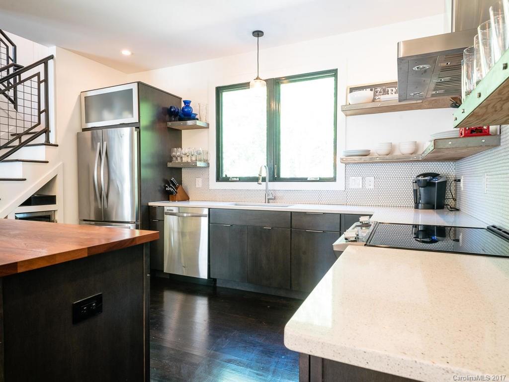 23 Pine Spring Drive Asheville NC 28805
