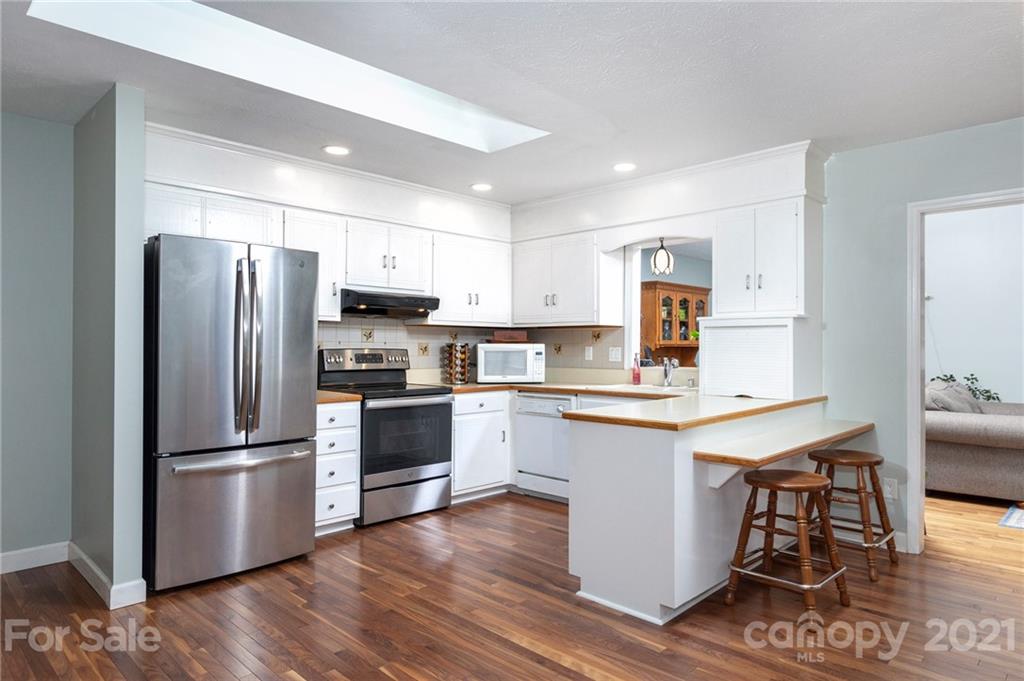 31 Springwood Drive Asheville NC 28805
