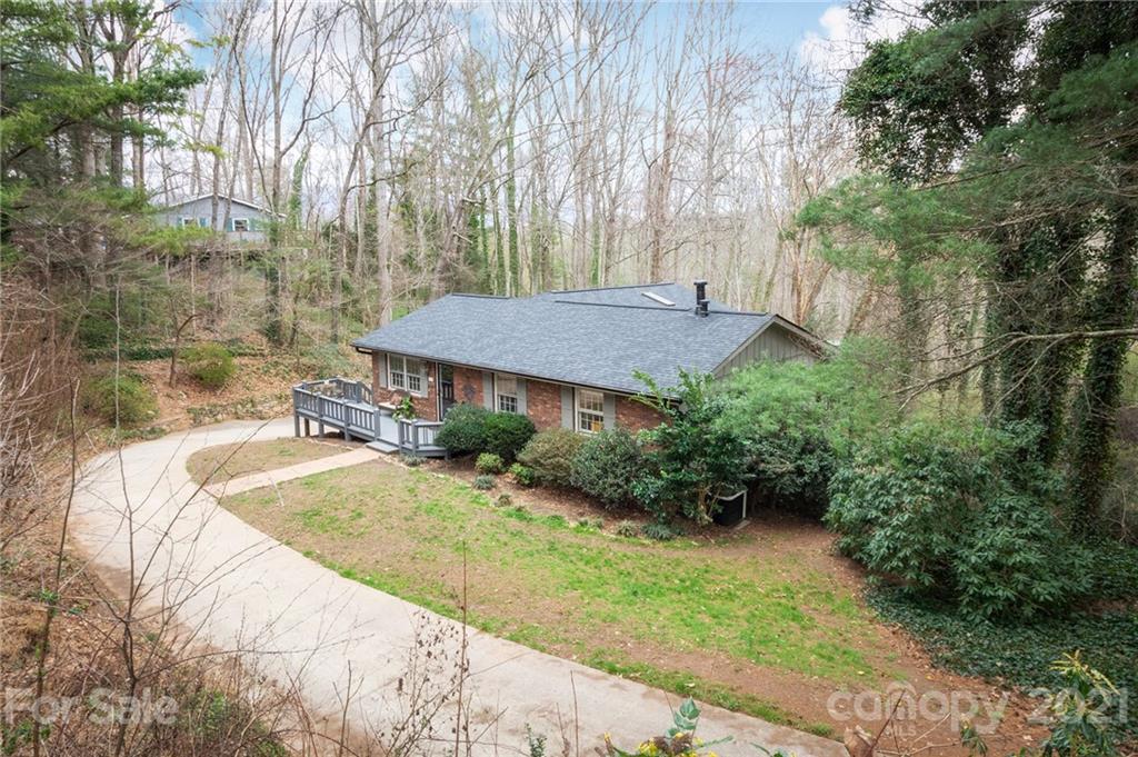 31 Springwood Drive Asheville NC 28805