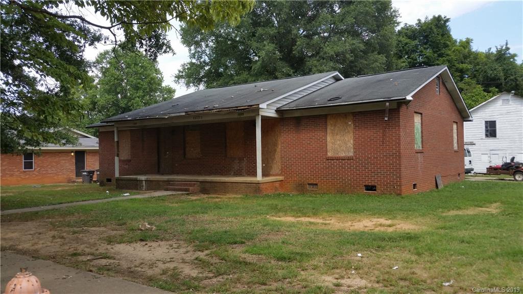 1223 5th Street Statesville NC 28677